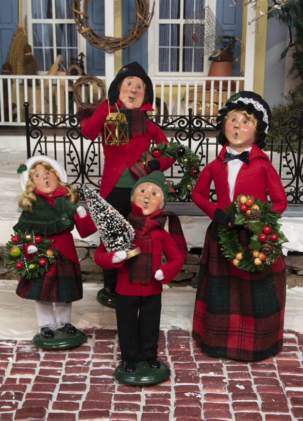 Byers Choice Caroler 2023: Allen Family Boy