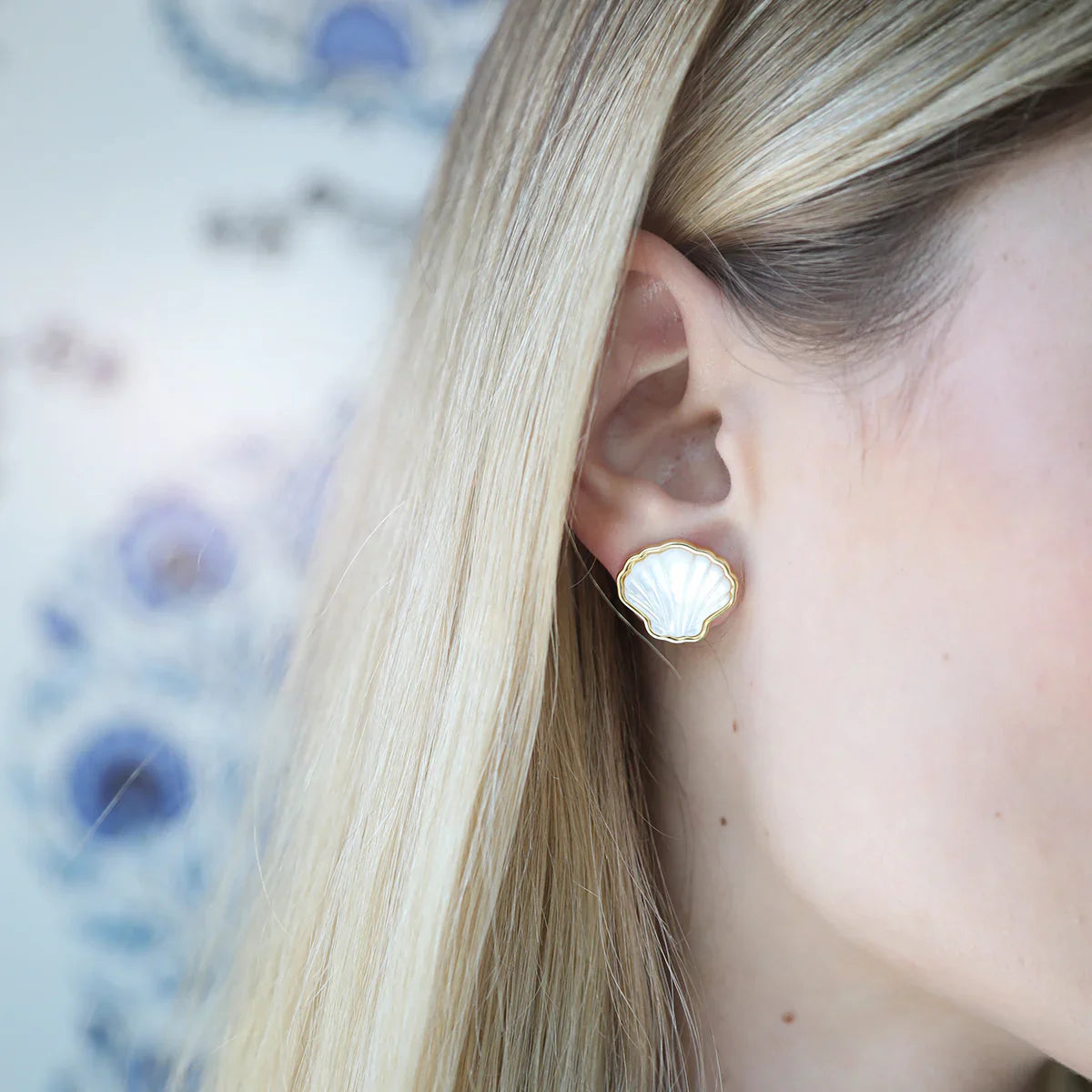 ASHA EAR Sankaty Scallop Stud Earring