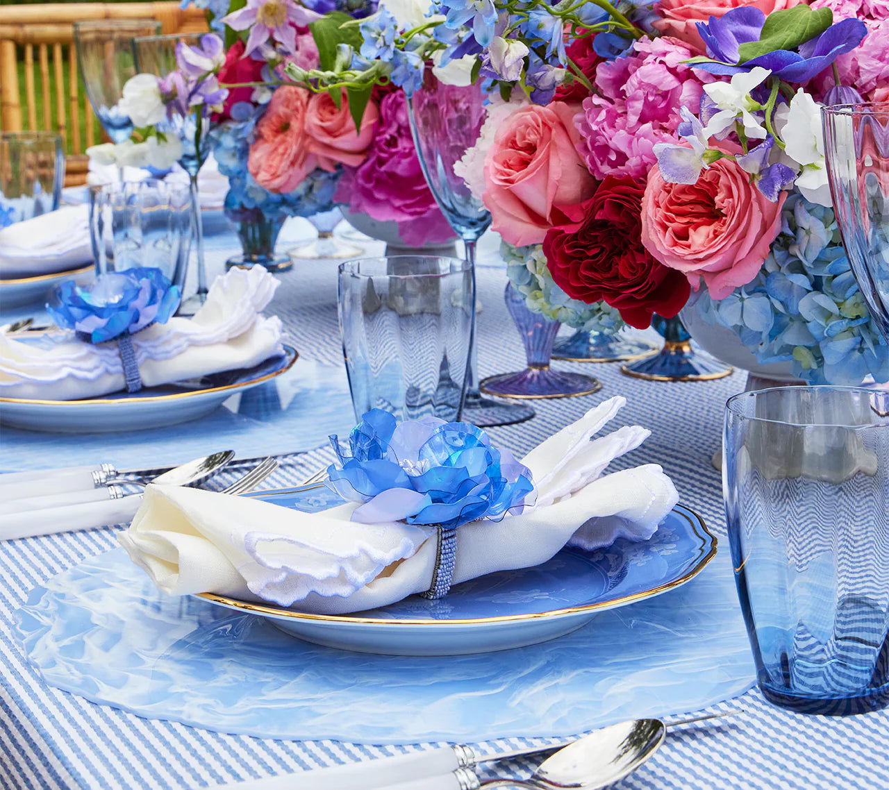 Kim Seybert Napkin Rings: Gardenia in Periwinkle, Set of 4