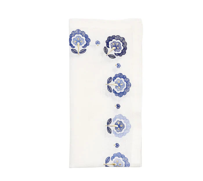 Kim Seybert Blue Carnation Napkin in White & Blue