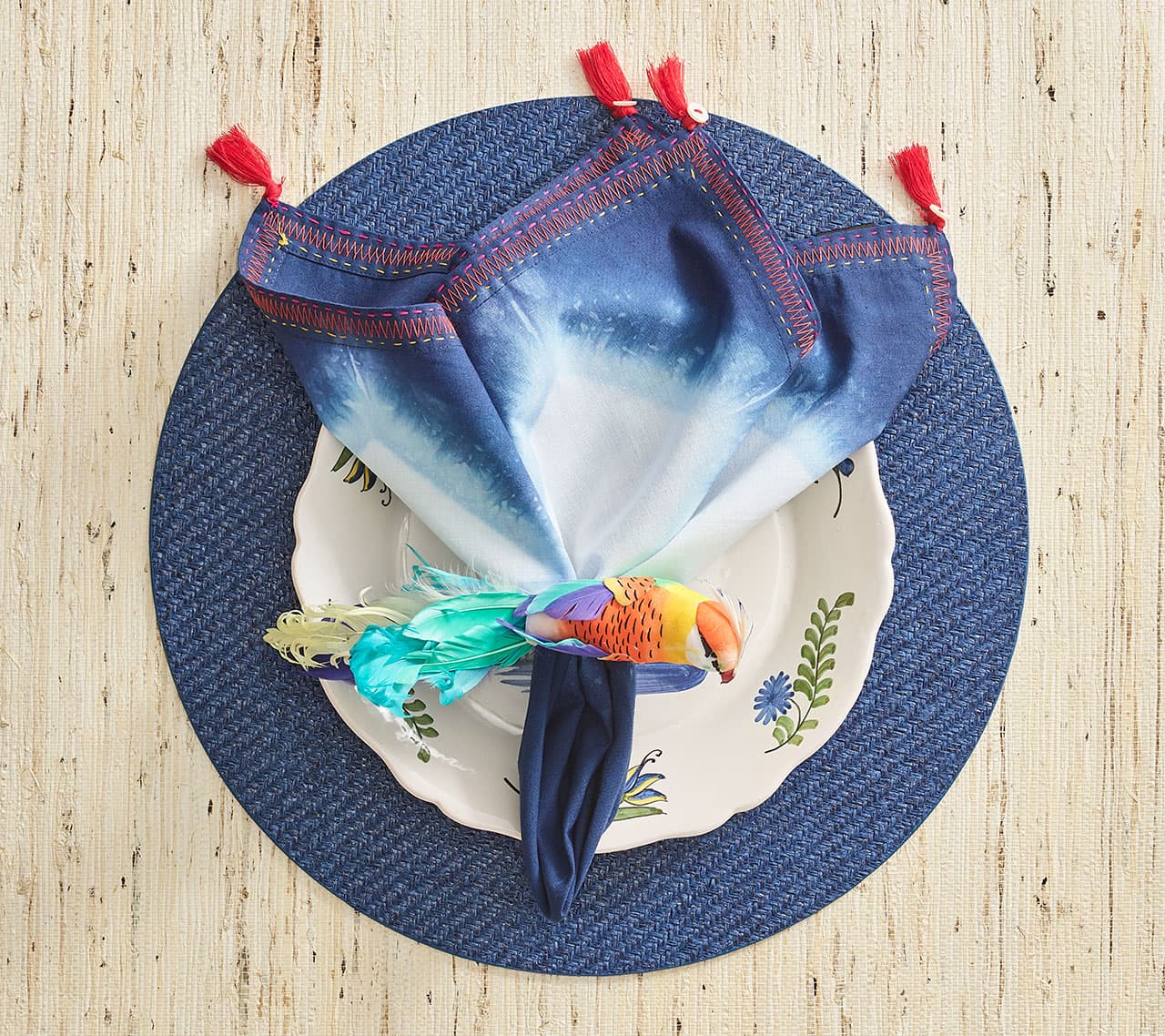 Kim Seybert Napkins: Diamond Ray Napkin in Blue, Set of 4