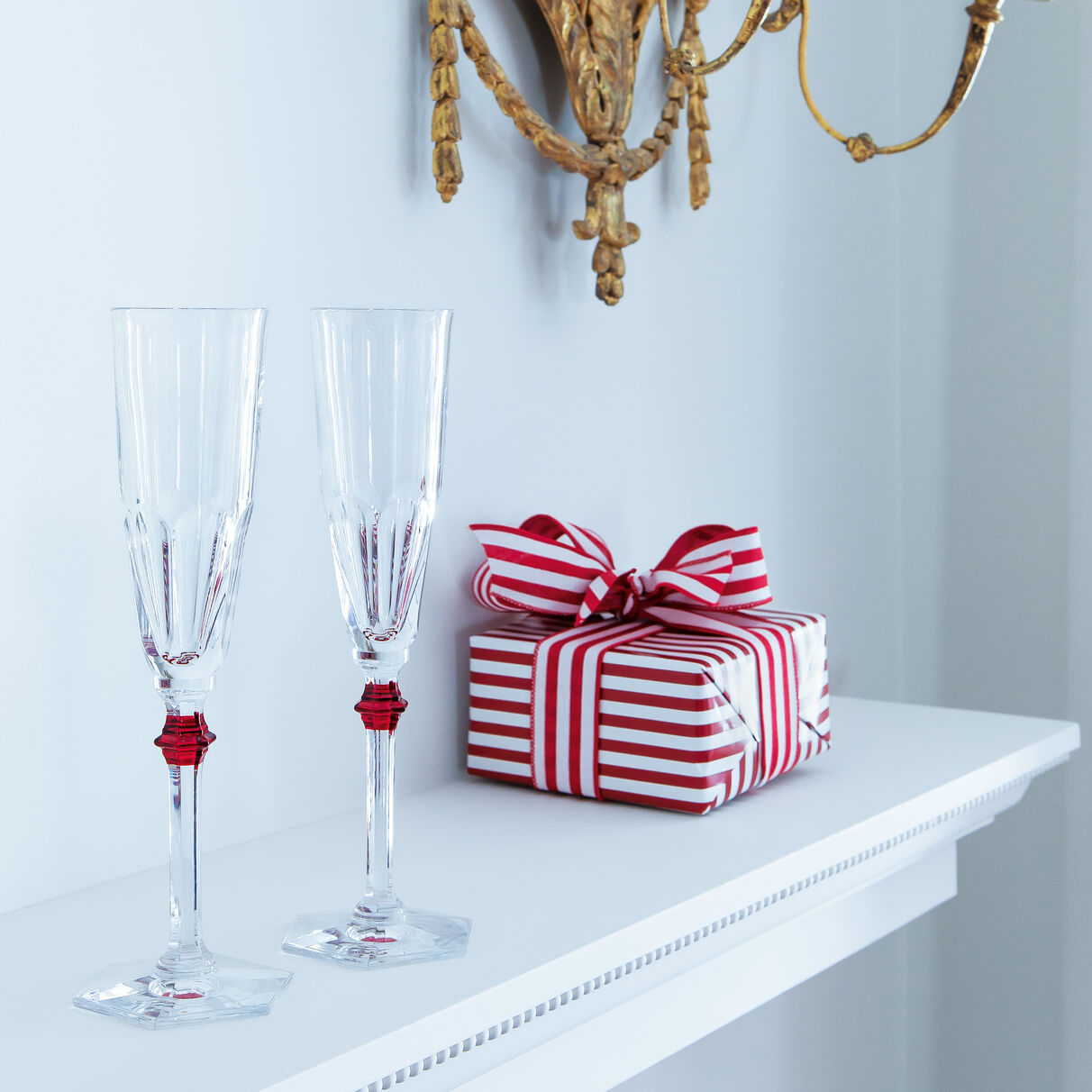 Baccarat Harcourt Champagne Flutes - Red (Set of 2)