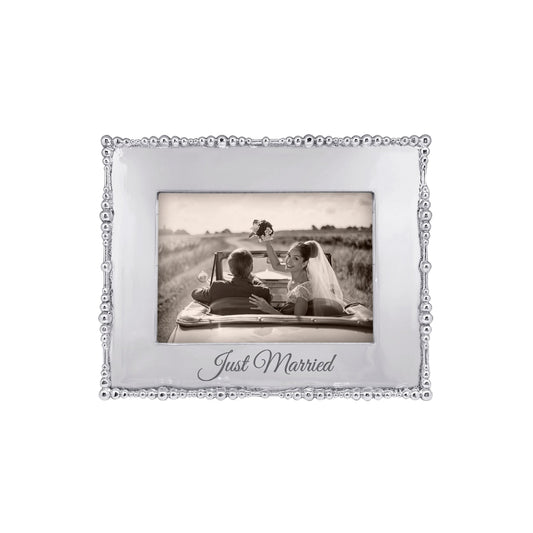 Mariposa Frame - Pearl Drop JUST MARRIED Frame 5x7
