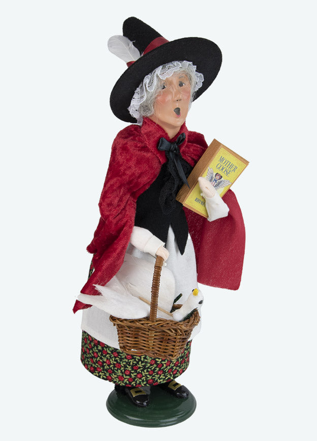 Byers Choice Caroler 2023: Mother Goose