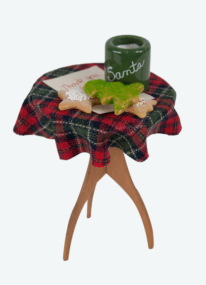 Byers Choice Accessory: Milk & Cookies Table