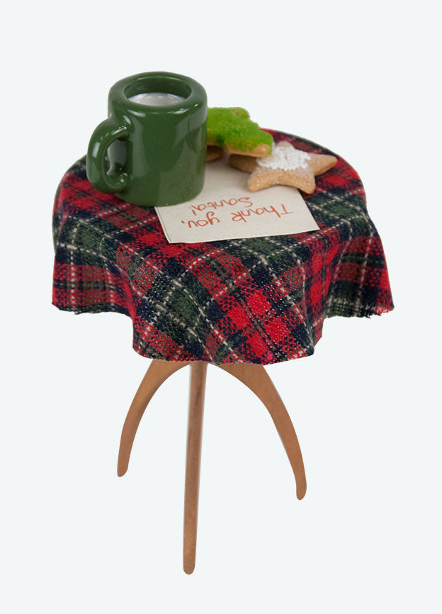 Byers Choice Accessory: Milk & Cookies Table