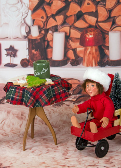 Byers Choice Accessory: Milk & Cookies Table