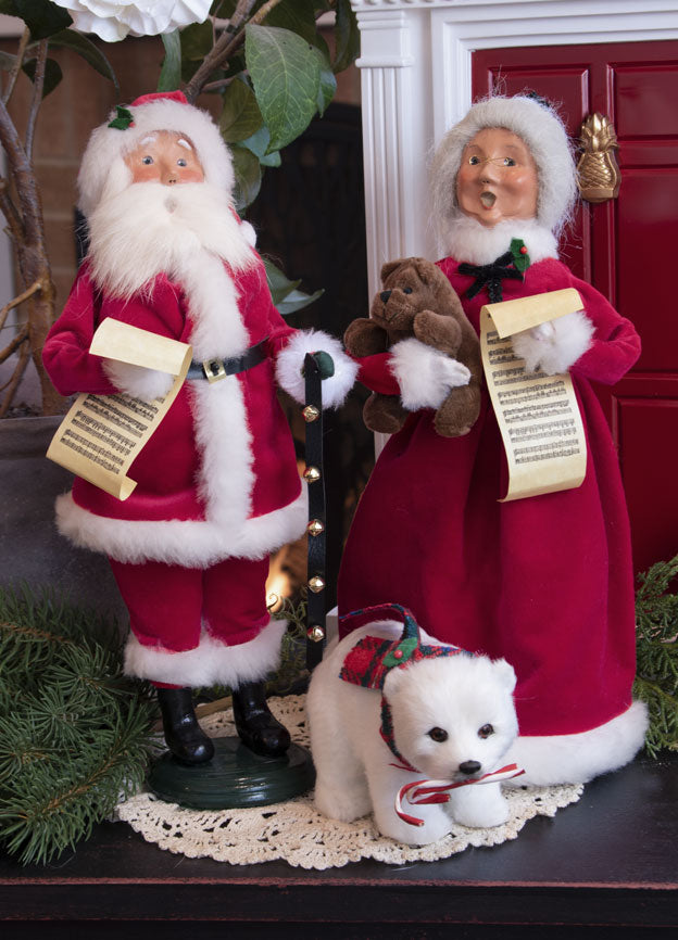 Byers Choice Animal: Polar Bear with Candy Cane