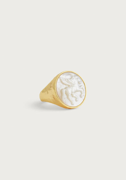 Anabel Aram Pegasus Pearl Coin Signet Ring Size 6