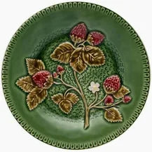 Vista Alegre Strawberries Dessert Plate Bordallo Pinheiro