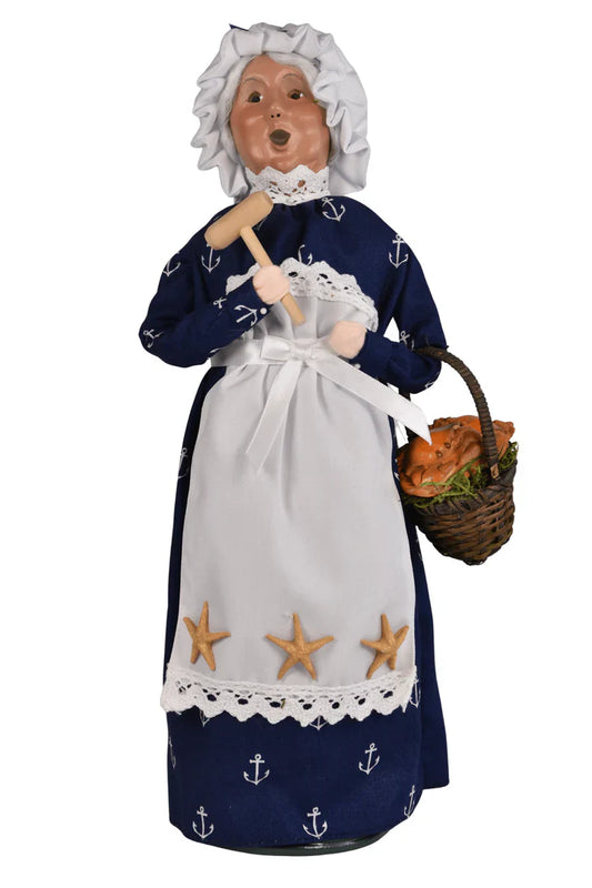 Byers Choice Nautical Mrs Claus with Crabs 2025