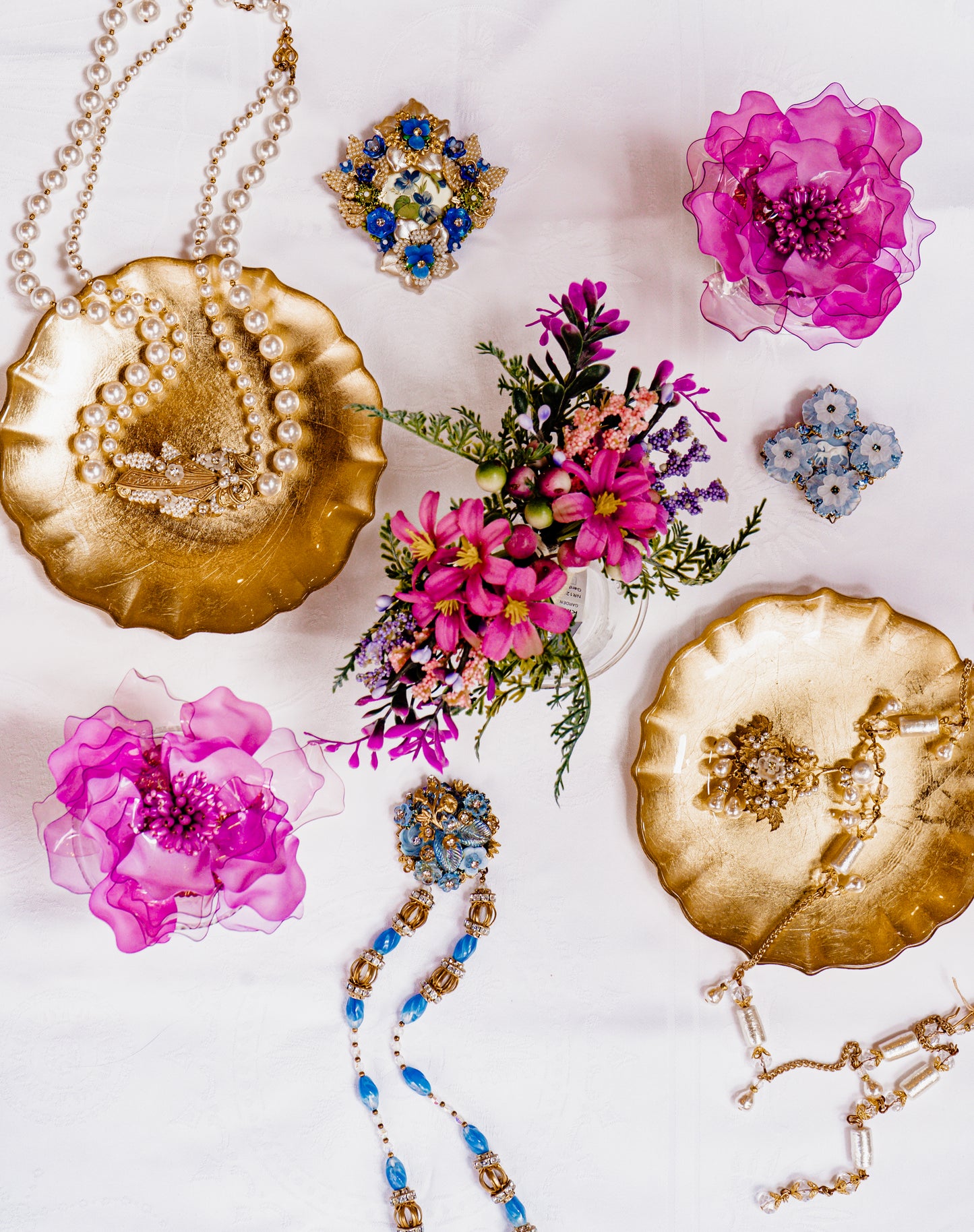 Stanley Hagler N.Y.C. White Horses Cameo Brooch