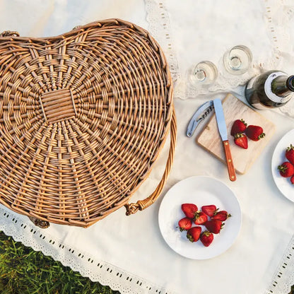 Picnic Basket: Heart Set