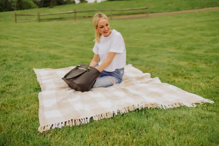 Picnic Blanket: Montecito with Harness - Beige Gingham