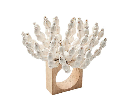 Kim Seybert Napkin Rings: Reed in White, Set of 4