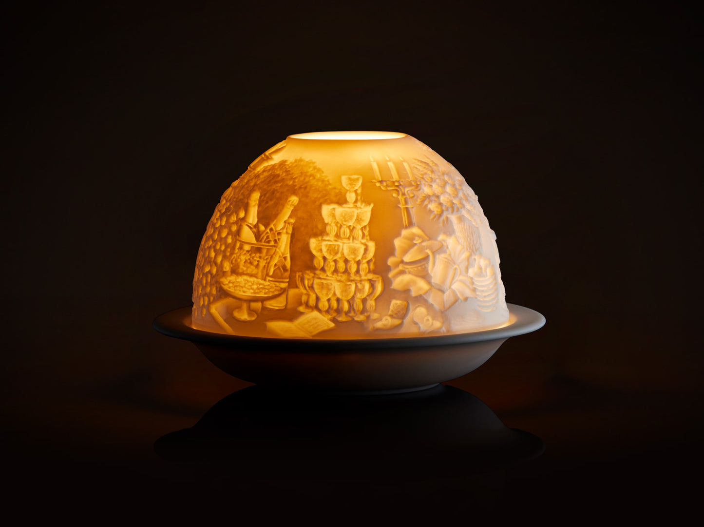 Bernardaud Votivelight - Wedding Scene