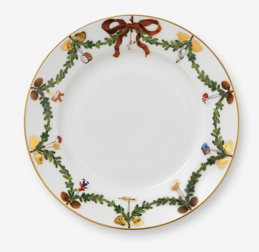 Royal Copenhagen Star Fluted Christmas Dessert Plate 7.5 inches