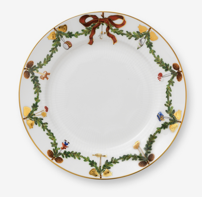 Royal Copenhagen Star Fluted Christmas Dessert Plate 7.5 inches