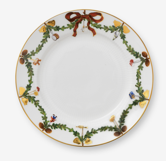 Royal Copenhagen Star Fluted Christmas Dessert Plate 7.5 inches