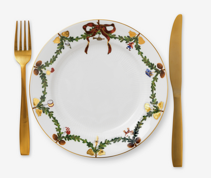 Royal Copenhagen Star Fluted Christmas Salad Plate 8.75 Inches