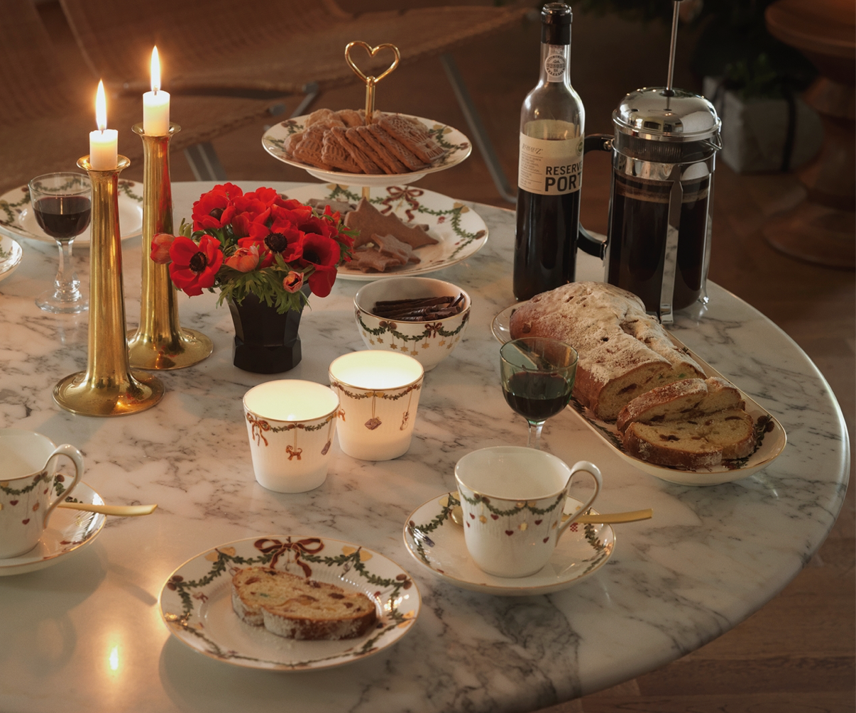 Royal Copenhagen Star Fluted Christmas OBLONG DISH 15.5 inches