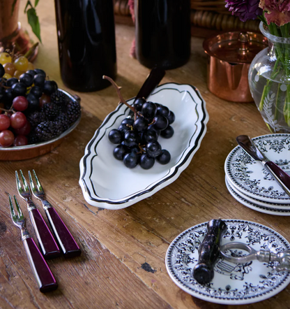 Gien Filet Midnight Pickle Dish