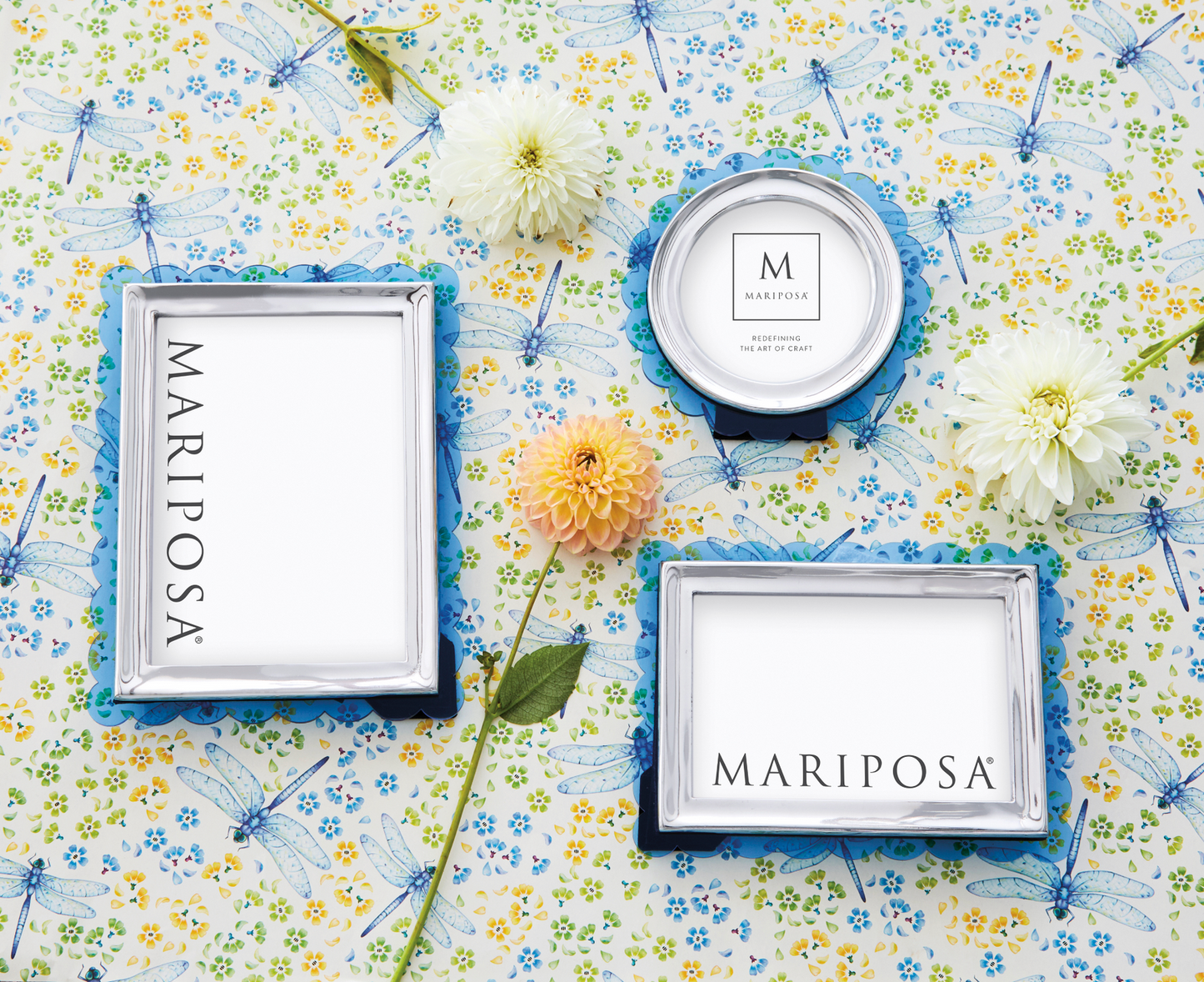 Mariposa Frame - Light Blue Acrylic Scallop Round