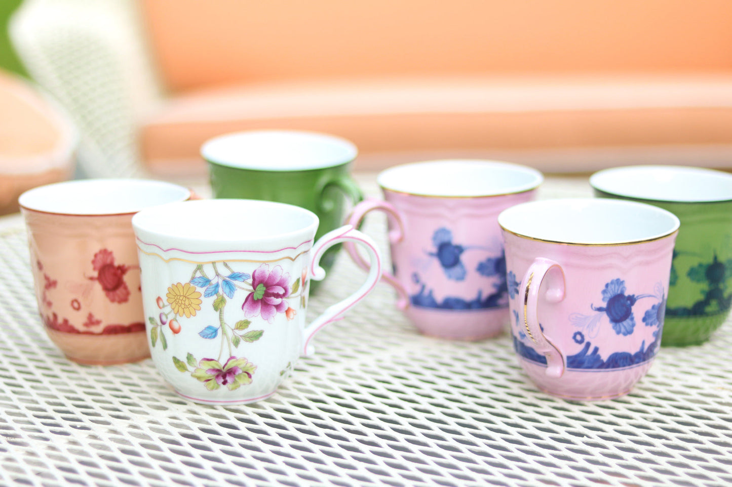 Ginori 1735 Oriente Italiano Mug with Gold Trim - Azalea