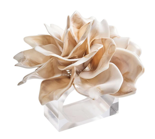 Kim Seybert Napkin Rings: Dahlia in Ivory, Set of 4