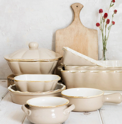 Vietri Italian Bakers Rectangular Baker - Medium - Cappucino